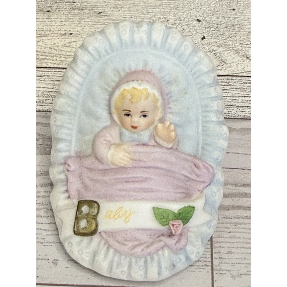 Growing Up Enesco 1983 Birthday Girls Baby Figurine Blonde Hair‎ Cake Topper EUC